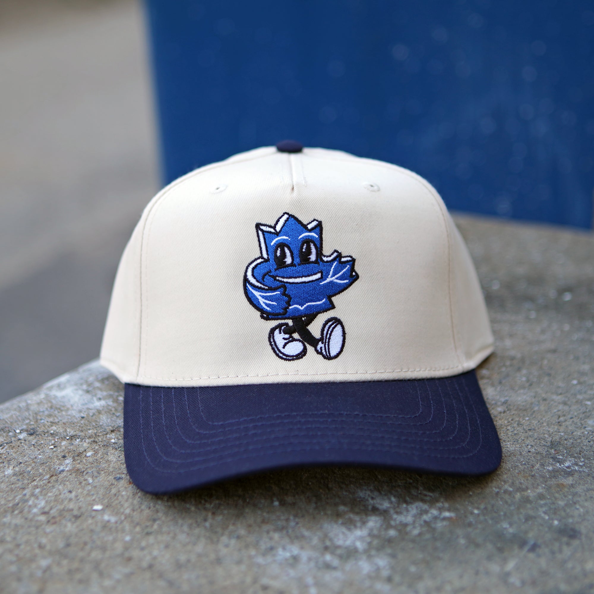 Maple Leaf Two-Tone Hat